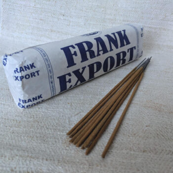 FRANKINCENSE viiruk Mandala ILU tootevalikus. Looduslikud ja pühitsetud viirukid Indiast