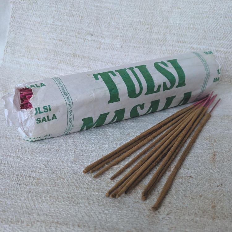 TULSI viiruk Mandala ILU tootevalikus. Looduslikud pühitsetud viirukid